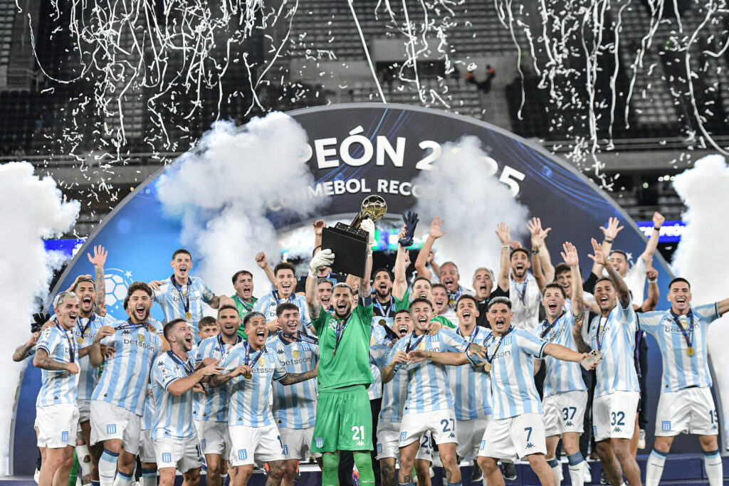 Racing es el campeón de la CONMEBOL Recopa 2025 CONMEBOL