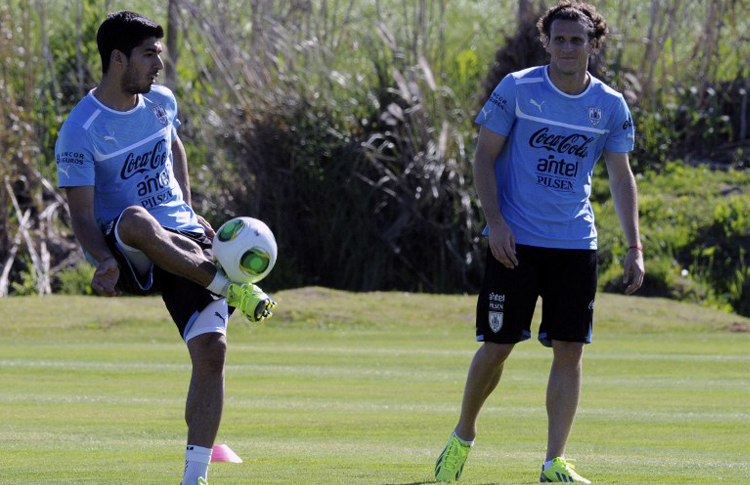 Uruguay al mundial de fútbol playa! - Sport 890 - La Radio Deportiva del  Uruguay : Sport 890 – La Radio Deportiva del Uruguay