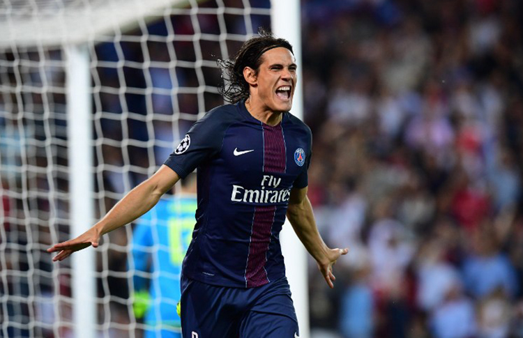 Cavani: 20 gols em 20 jogos - CONMEBOL