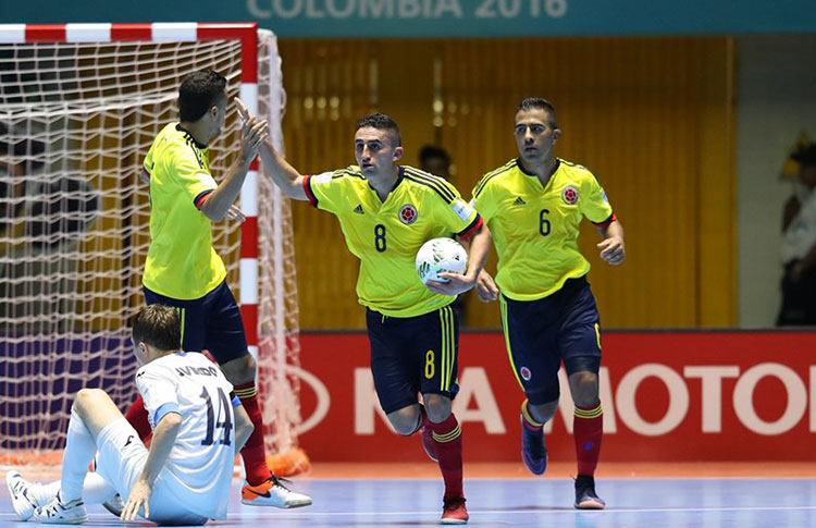 FUTSAL – A PURO FÚTBOL