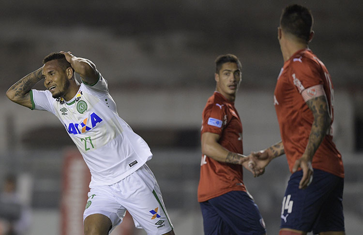 Copa Sul-Americana: Arsenal e Independiente empatam por 1-1 - CONMEBOL