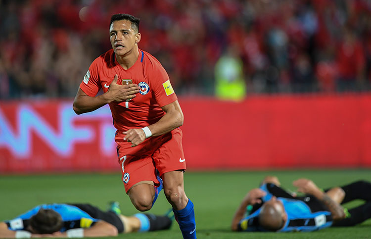 Alexis Sánchez já é o melhor marcador da história da Seleção do Chile