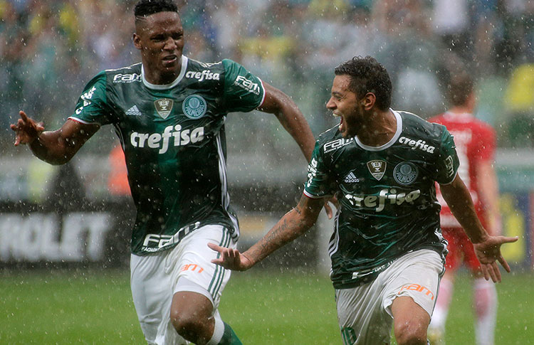Com tropeço do Internacional, Palmeiras conquista título brasileiro pela  11ª vez