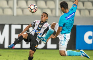 CONMEBOL LIBERTADORES BRIDGESTONE: Cristal y Santos empatan en intenso