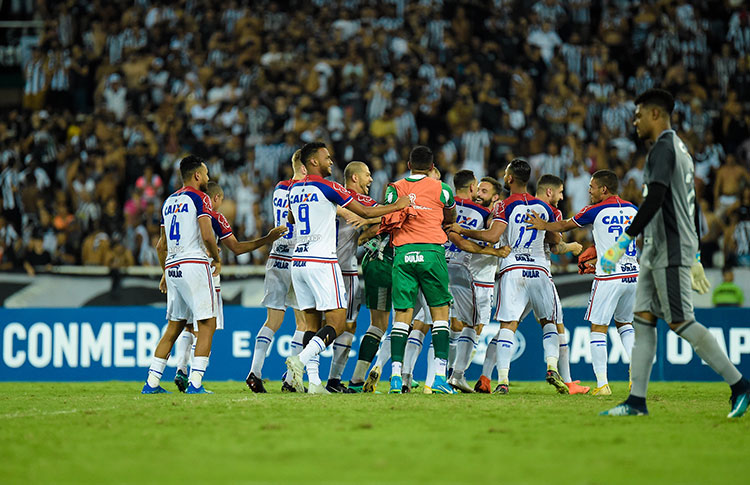 Curitiba vence nos pênaltis e se classifica para a final no