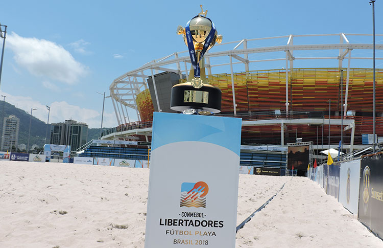 Sol, areia, bola e… muito futebol! - CONMEBOL