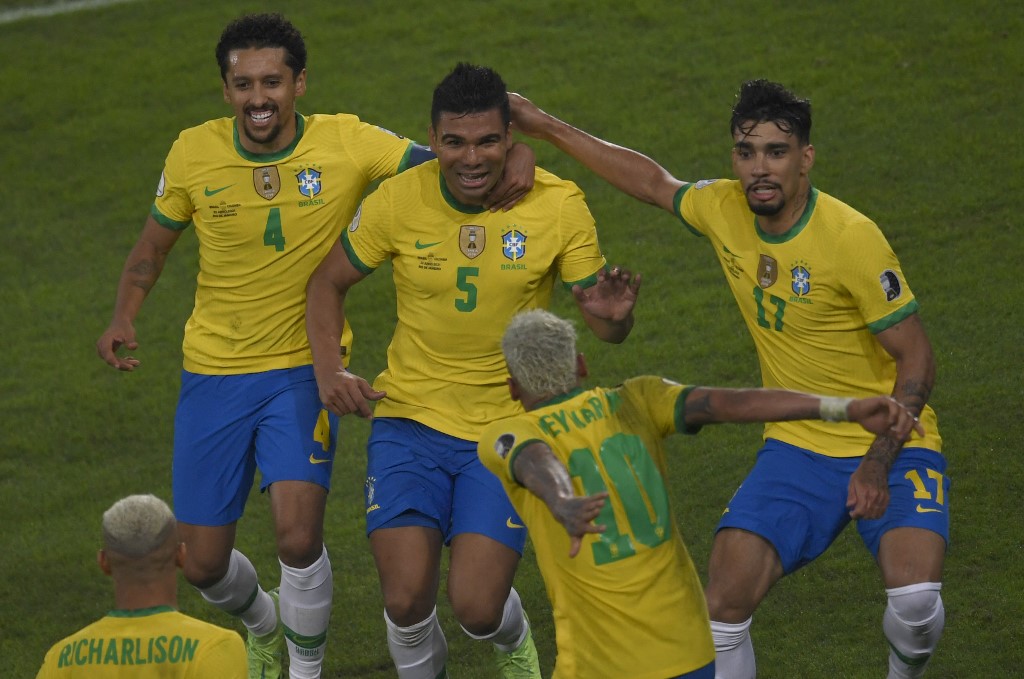 Brasil y firme en Grupo B, Colombia clasifica -