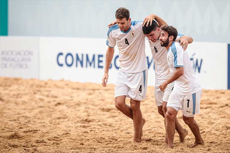 Primera jornada de Fútbol Playa en Paraguay - CONMEBOL