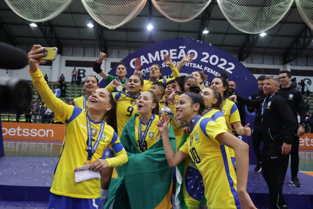 Brasil sagra-se campeão invicto da CONMEBOL Sub20 Futsal Feminina