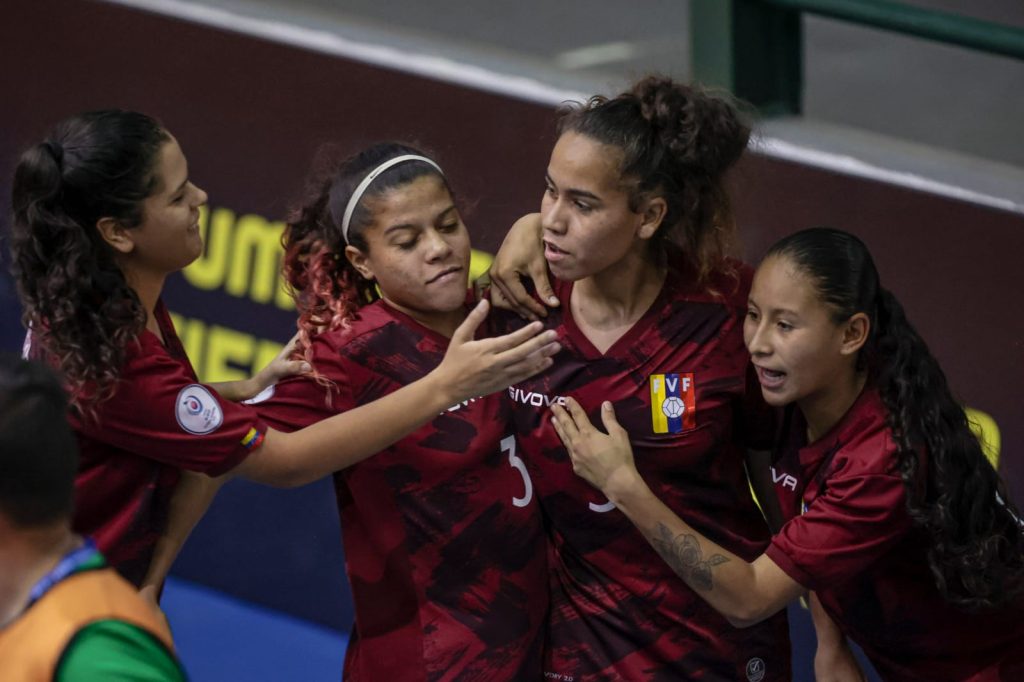 Brasil e Colômbia definirão o título da CONMEBOL Sub-20 de Futsal