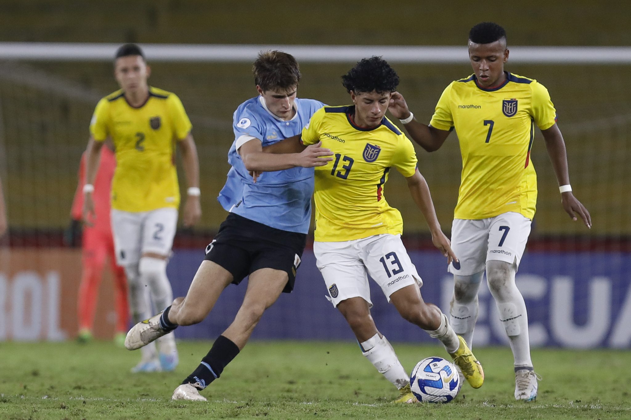 Chile y Uruguay mantienen sus chances de clasificación a la Fase Final