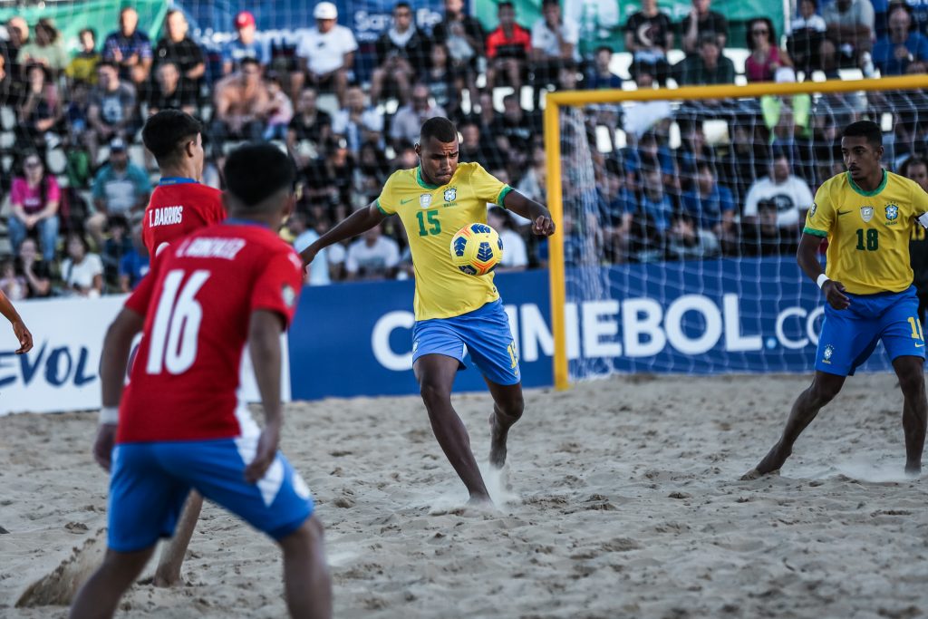 Primera jornada de Fútbol Playa en Paraguay - CONMEBOL