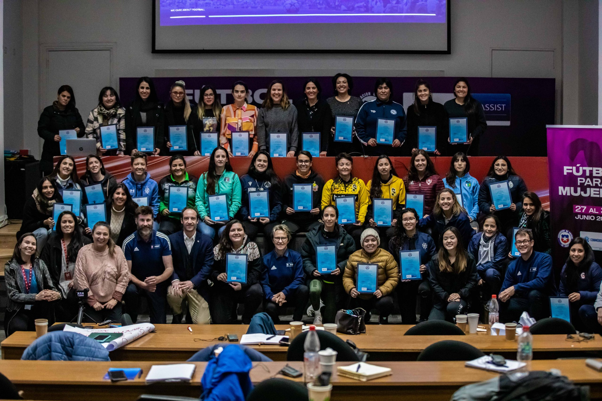 Comenzó el curso de CONMEBOL de Fútbol Playa - AUF