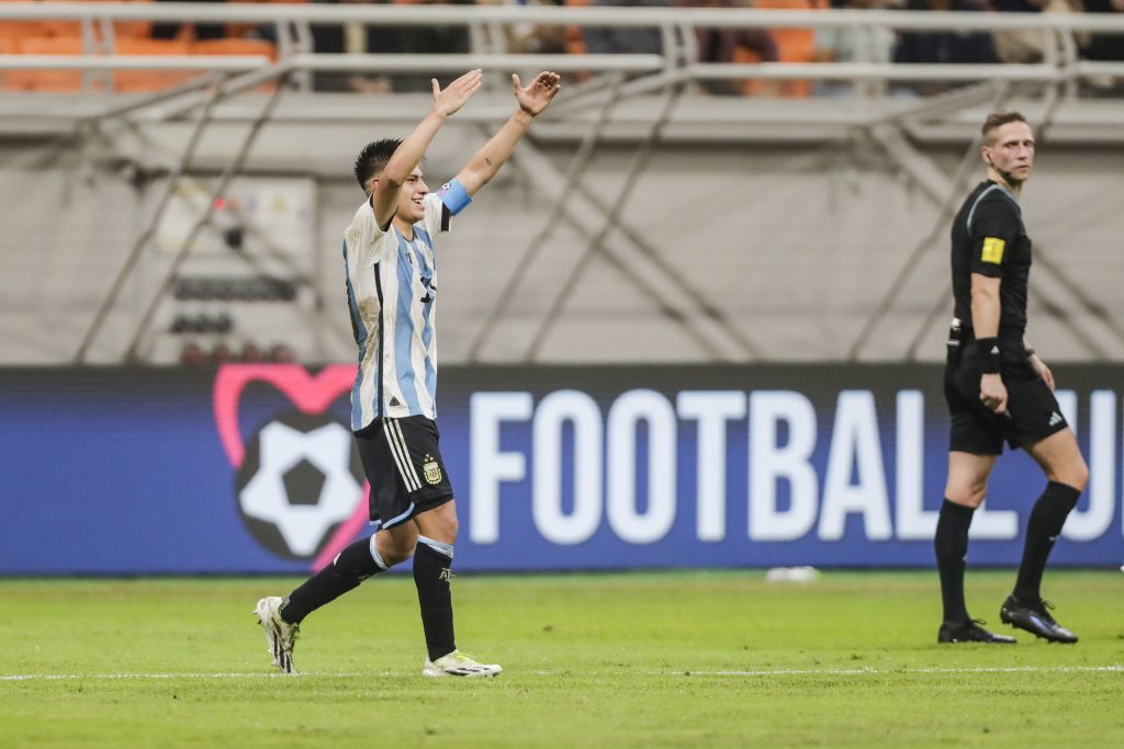 Argentina vence por 3 a 0 e elimina o Brasil da Copa do Mundo Sub-17