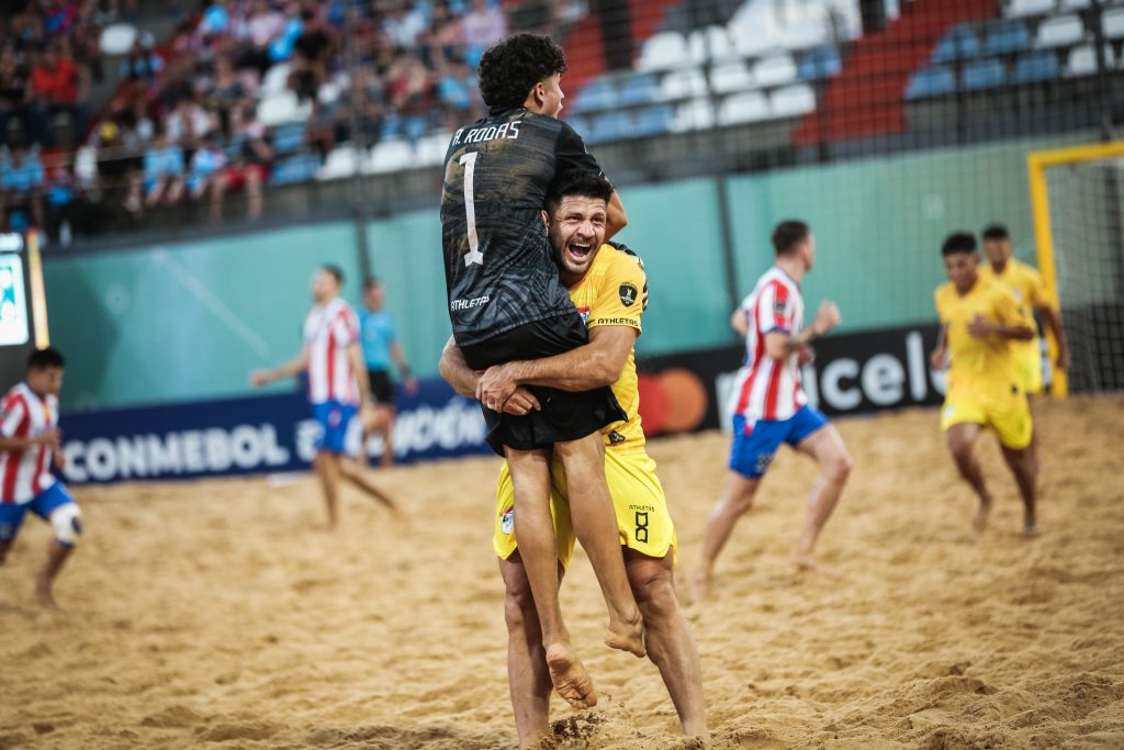 CONMEBOL Libertadores Fútbol Playa on X: ⏱️¡Comenzó el partido