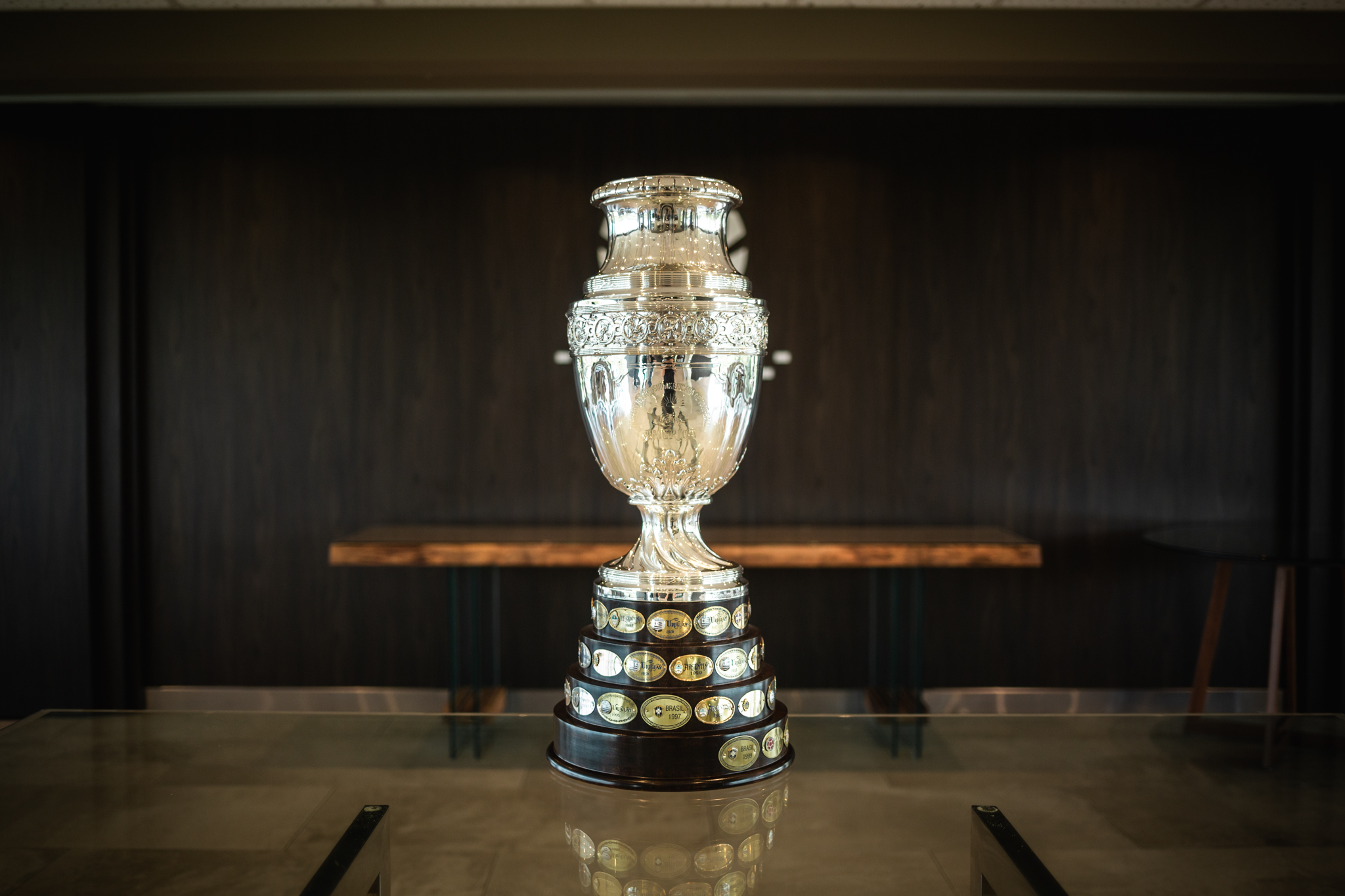 Taça Brasil  Design de troféu, Troféu, Taça brasil