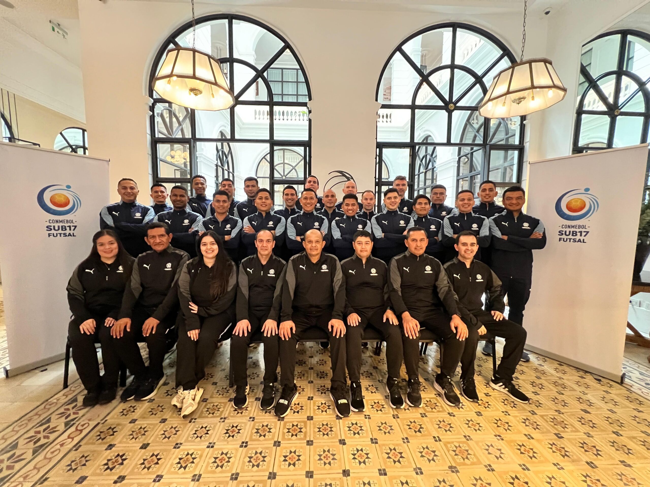 Arbitri sudamericani partecipano a corsi di formazione per il Sub17 Futsal 2026